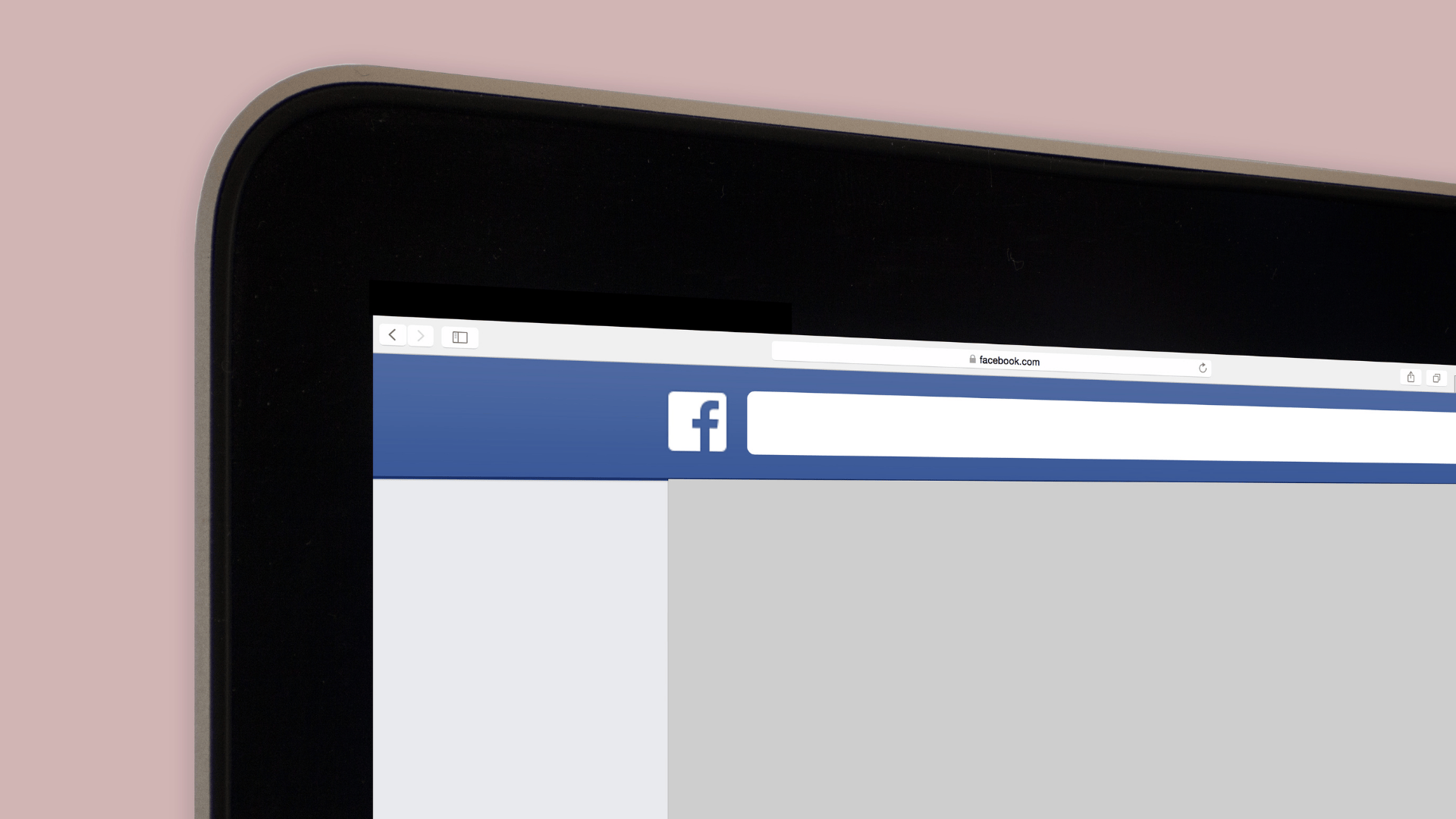 Darstellung eines Computers der Facebook geöffnet hat